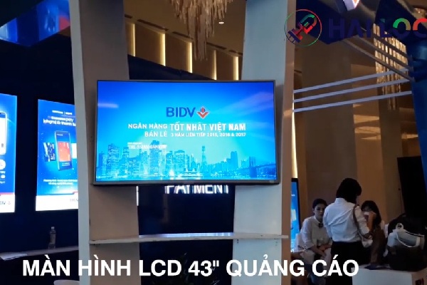 Thi công màn hình LCD treo tường 43 inch USB quầy BIDV - Hà Nội  