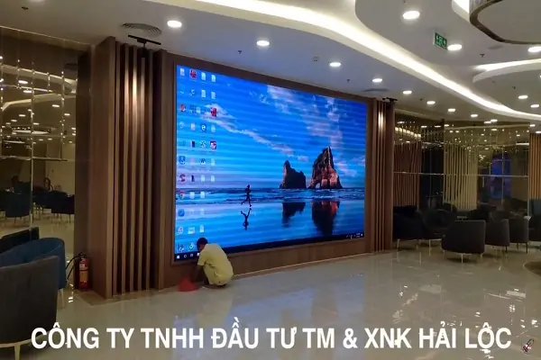 Thi công lắp đặt màn hình led P3 cho Vinhomes Royal City (Hà Nội)  