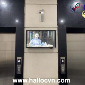 Lắp đặt màn hình quảng cáo LCD 22 inch cửa hàng Phun Xăm Tự Nhiên  